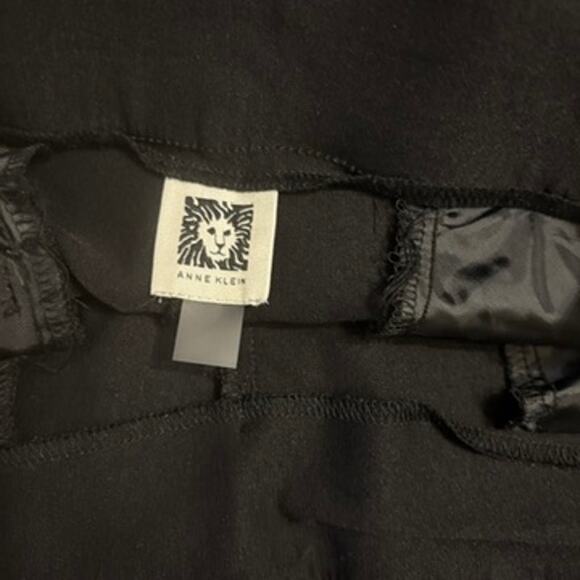 Ann Klein Black Flat Front Pants Slacks 10 Zipper Pockets Pull On - Picture 8 of 9